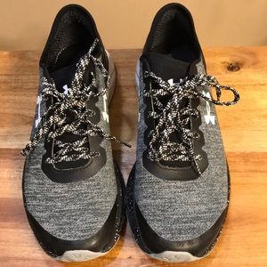 Under Armor Athletic/Running Shoes